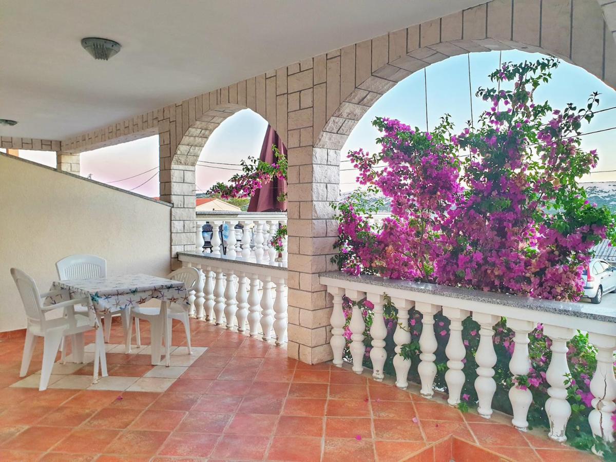 Apartament Betanovalja Zewnętrze zdjęcie