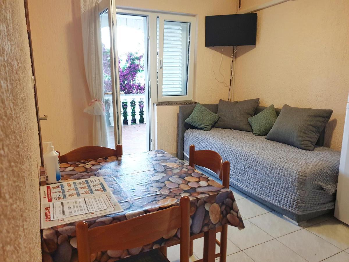Apartament Betanovalja Zewnętrze zdjęcie