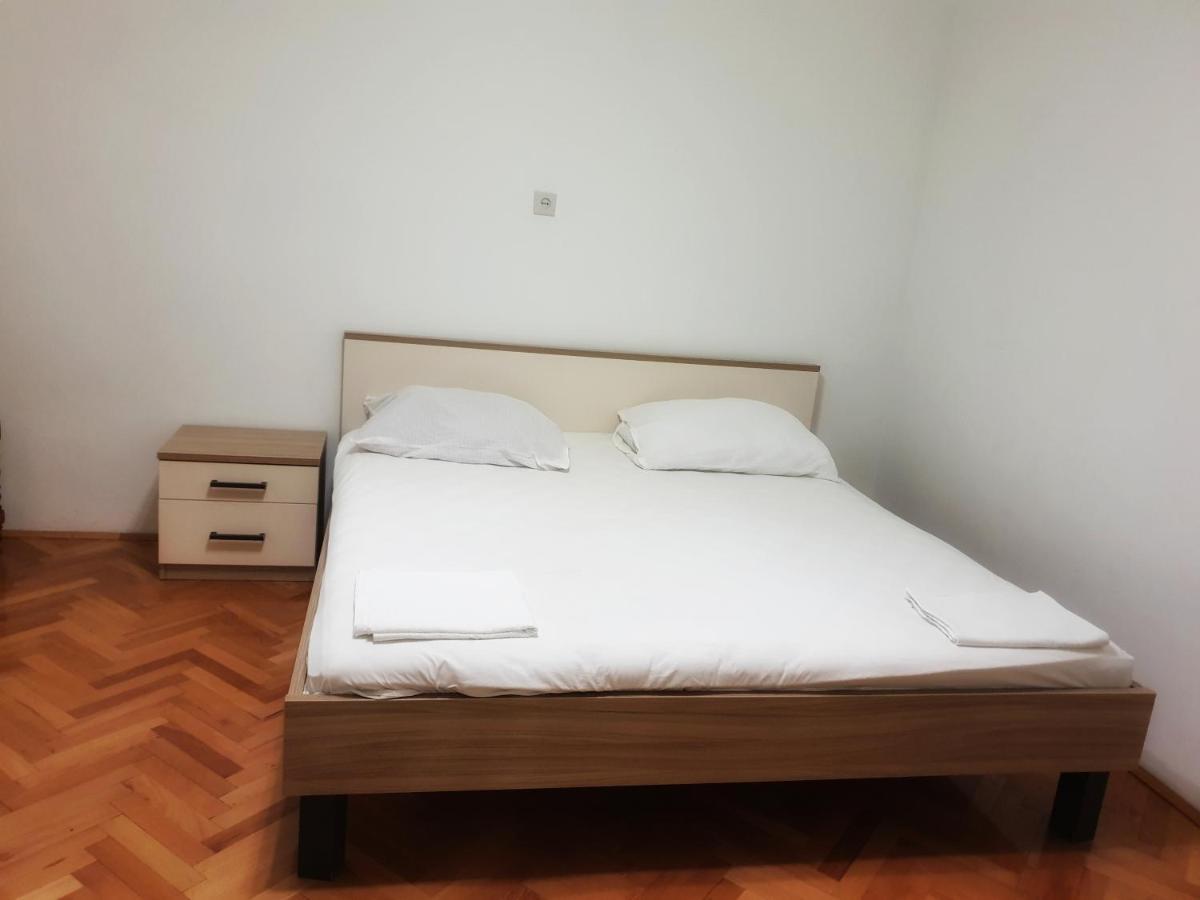 Apartament Betanovalja Zewnętrze zdjęcie