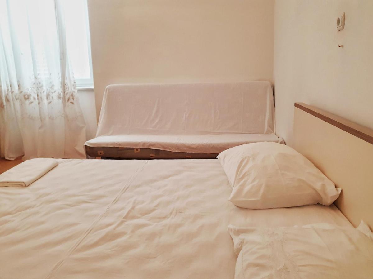 Apartament Betanovalja Zewnętrze zdjęcie