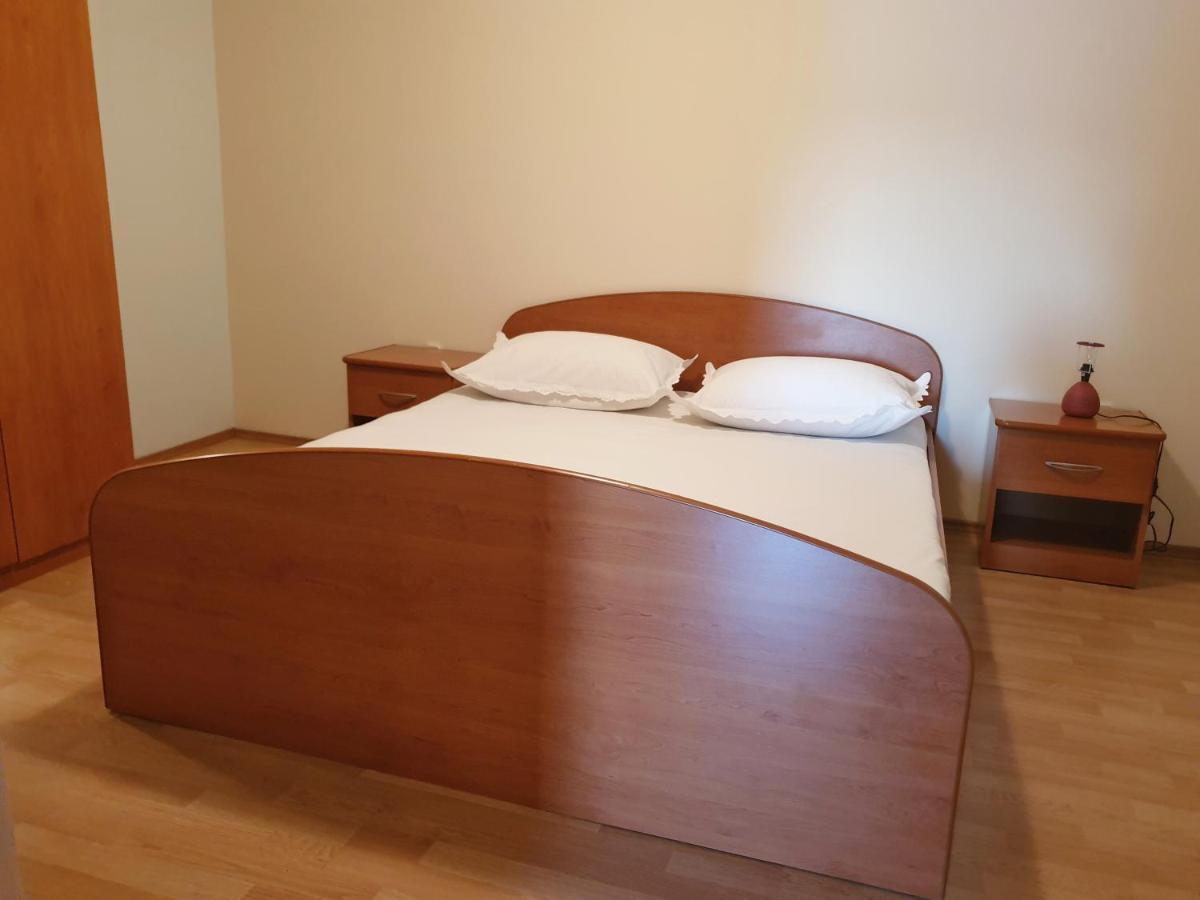 Apartament Betanovalja Zewnętrze zdjęcie
