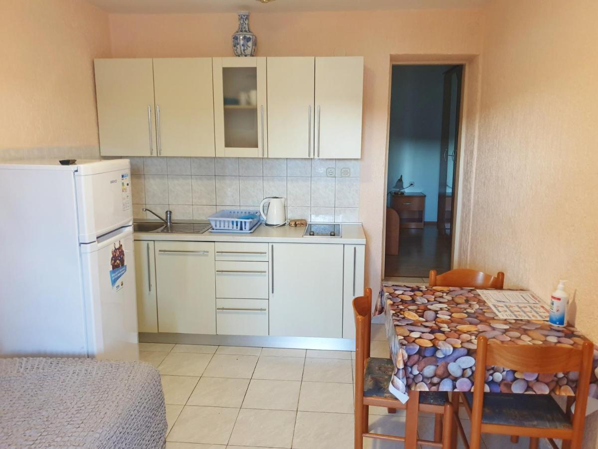 Apartament Betanovalja Zewnętrze zdjęcie